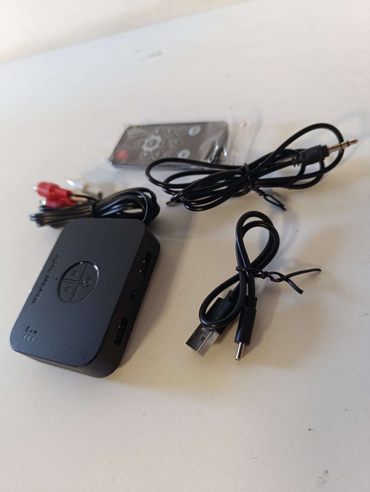 266825 - Përshtatës Bluetooth 6.0 për sisteme stereo, marrës audio Aux Bluetooth i pajtueshëm me altoparlantë, amplifikatorë dhe radio makinash AVRC/A2DP/HFP