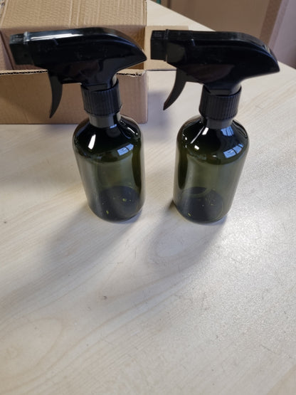 263989 - 2 copë Shishe Spërkatëse Uji Dore 300ml, plastike e ripërdorshme për pastrimin e bimëve dhe flokëve të kopshtarisë (jeshile e errët)