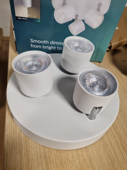 221211 - PHILIPS myLiving Star pako me 3 drita LED (16.5 W), drita tavani të errësueshme, e bardhë