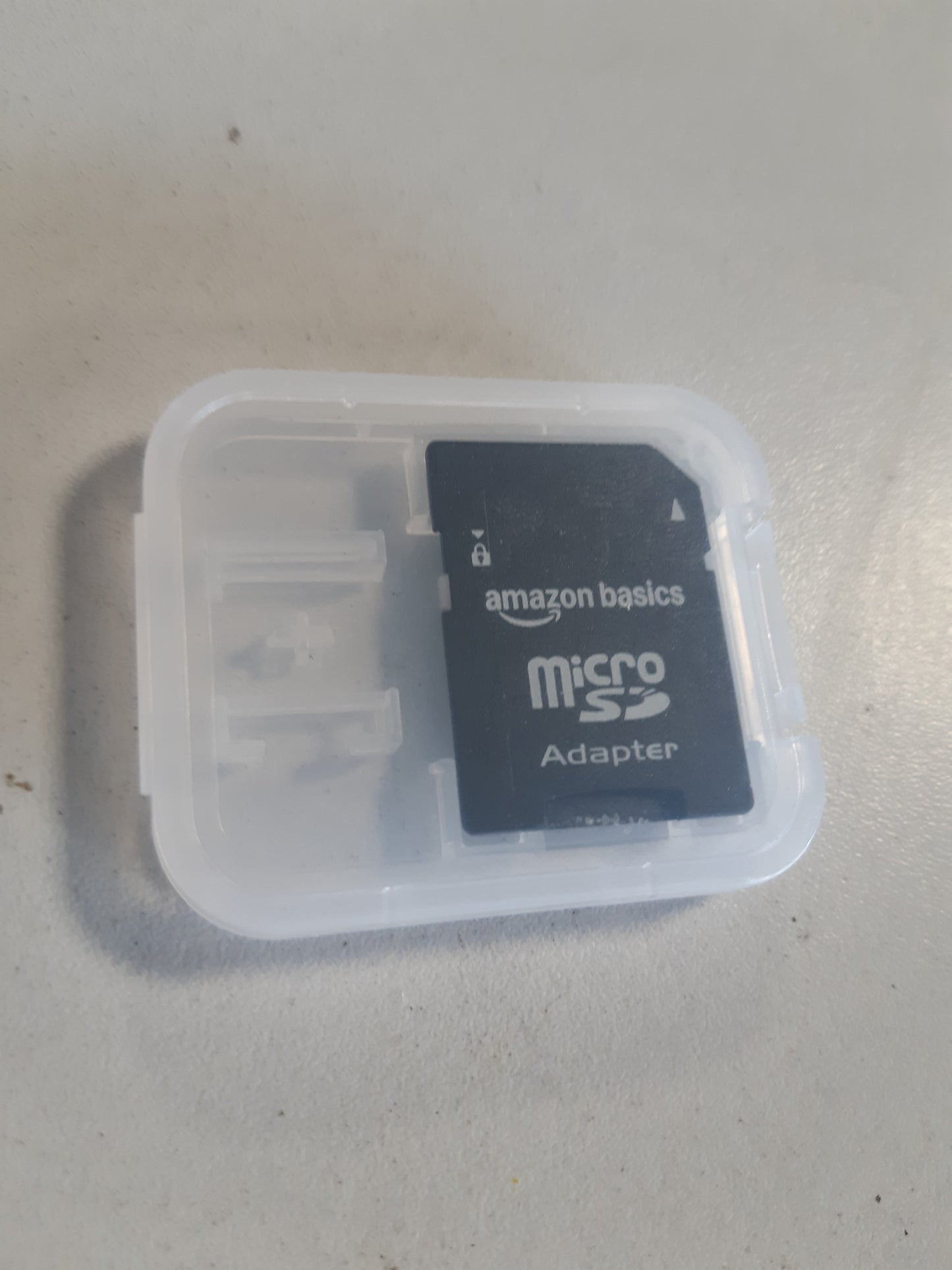 267980 - AMAZON BASICS Kartë microSDXC 256GB me Adaptor, Shpejtësi Leximi deri në 200MB/s, Pako me 1 Copë