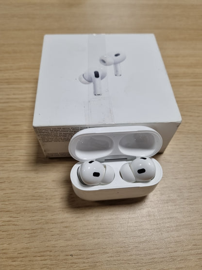 123469 - APPLE - AirPods Pro 2, Kufje Bluetooth, Anulimi Aktiv i Zhurmës, Modalitet Transparence, Audio Hapësinore e Personalizuar, Tingull me Besnikëri të Lartë, Karikim USB-C