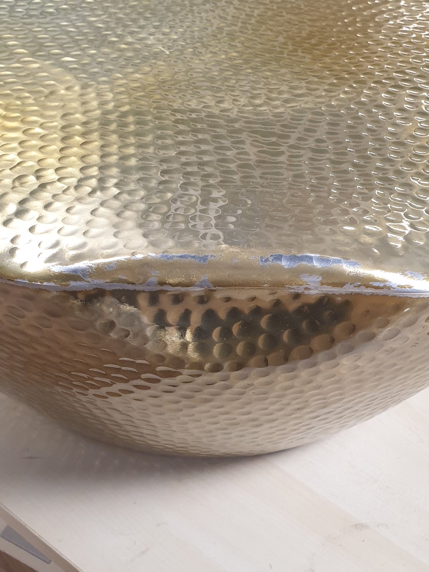 265065 - VIDA XL Tavolinë kafeje prej alumini të rrahur me cekic 70x30 cm prej tunxhi