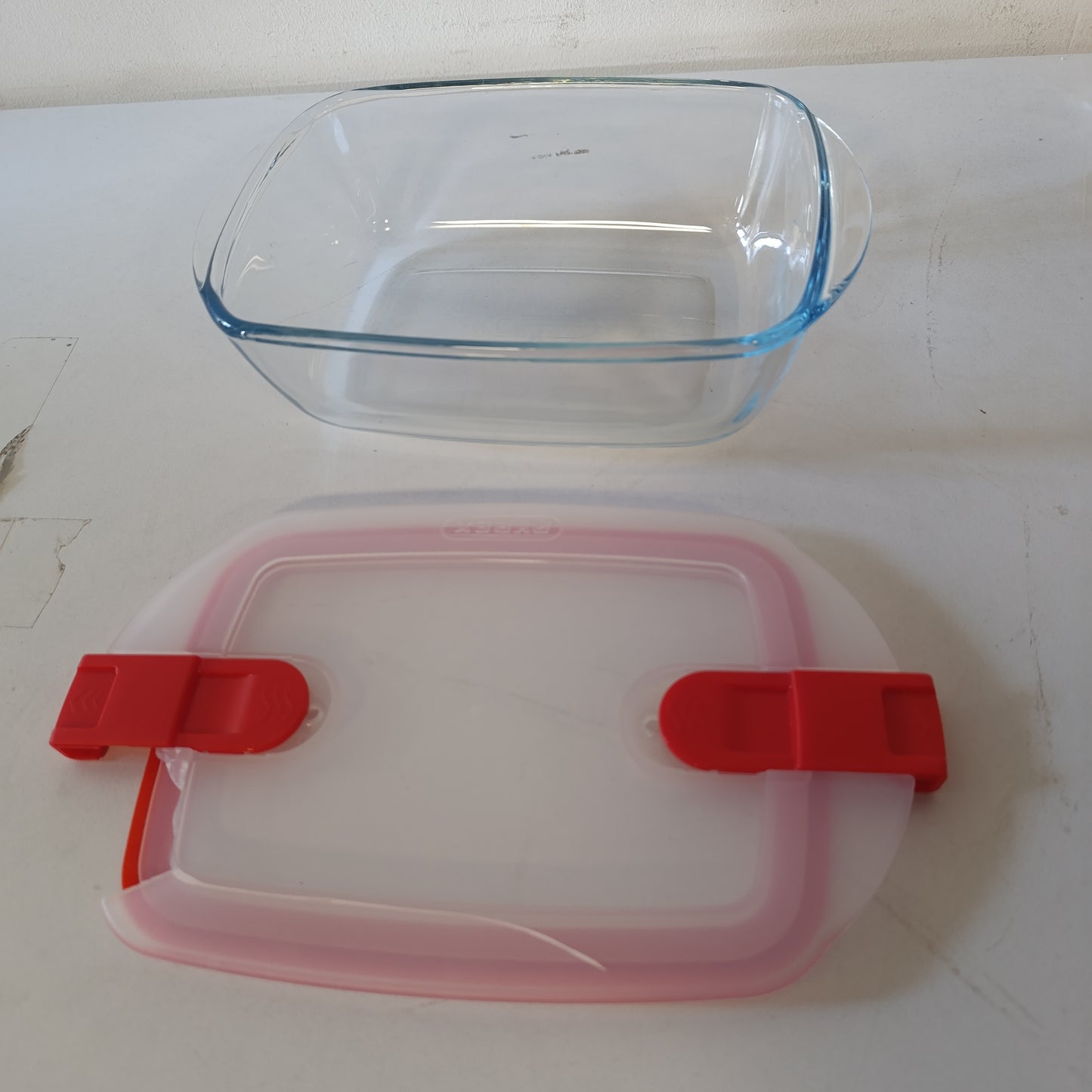 215812 - PYREX Enë qelqi drejtkëndëshe me kapak hermetik për mikrovalë, 23 x 15 x 7 cm