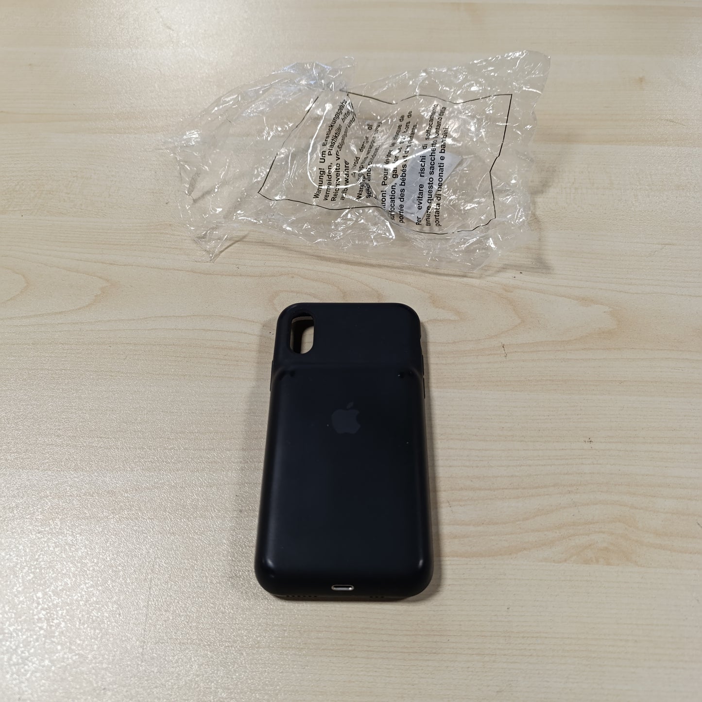 267658 - APPLE SMART BATTERY – Mbështjellës për iPhone XS, i zi