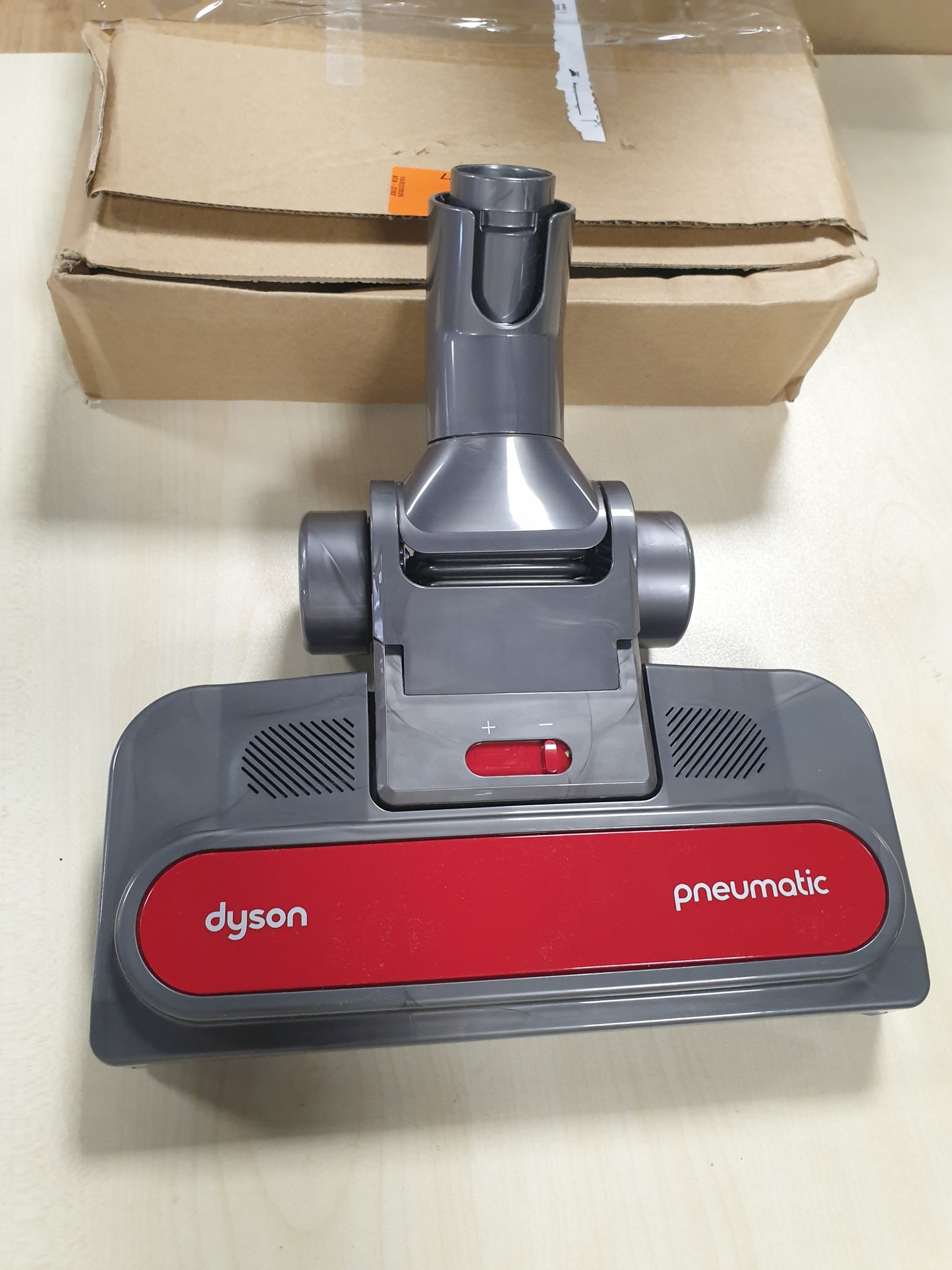 226075 - Dyson Fshesë me korrent Genuine Pneumatic Musclehead Furçë Dyshemeje CY27 me lirim të shpejtë