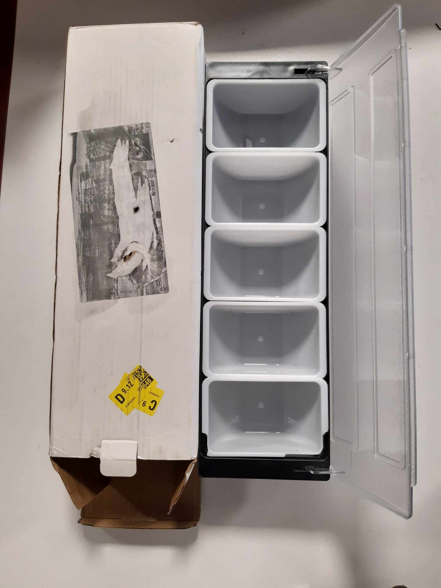 175807 - LACARI Mbajtëse Erëzash, Enë për Përbërës dhe Koktejle me 5 Shtresa