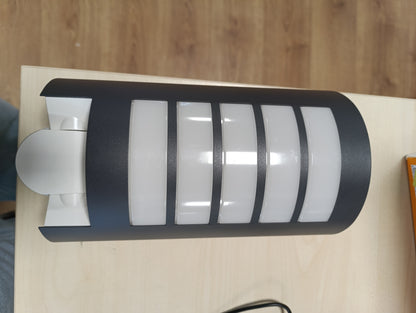 213513 - STEINEL Dritë muri L 12 S antracit, detektor lëvizjeje 180°, sensor muzgu, E27, maks. 60W, 27.2 x 15.5 x 10.8 cm