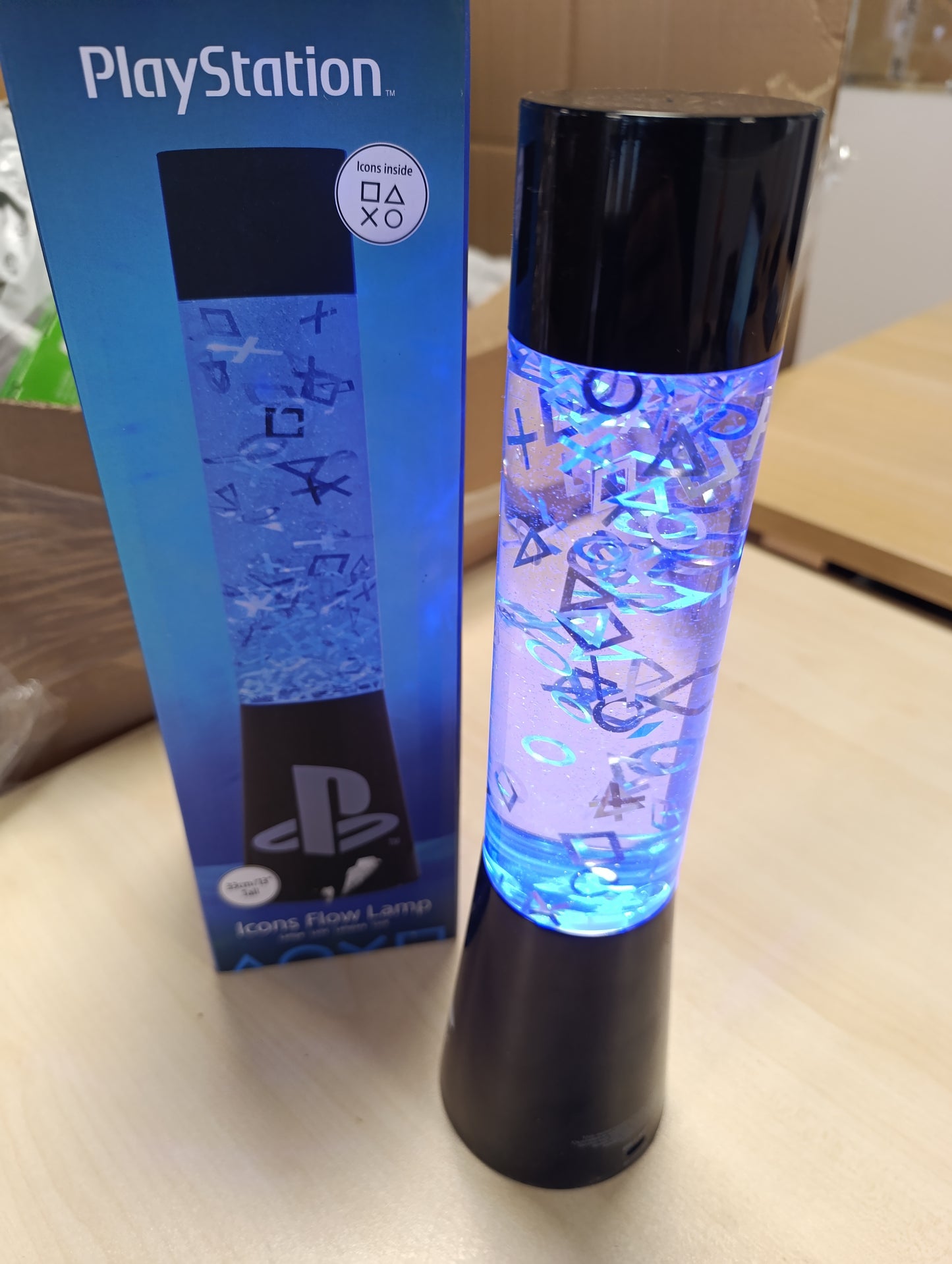 222034 - PALADONE Dritë e lëngshme humori me shkëlqim Sony PlayStation me kontrollues dhe ikona lundruese, Produkt zyrtarisht i licencuar Sony PlayStation | PS5 | Llambë lavash | Llambë tavoline | Dritë nate