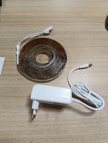 226031 - PHILIPS Shirit ndriçues Hue Flux 5m UltraBright LED, 2900 lm, ngjyra të gjalla, ndriçim fleksibël i brendshëm, përzierje ngjyrash Chromasync™, i prerë, i zgjatshëm, i ripërdorshëm, kontroll me aplikacion dhe zë