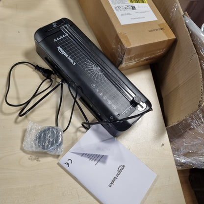 268524 - AMAZON BASICS Laminator termik 3-në-1 për A4, me funksione për prerje, shpim, rrumbullakosje, përfshirë 10 mbështjellësa, tapë EU, e zezë