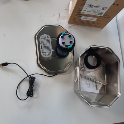 256396 - APAUK Shatërvan për mace 3.2L prej çeliku inox, Shatërvan uji i heshtur me dritare LED, Sistem filtri shumështresor pa BPA (me 2 filtra dhe 2 sfungjerë)