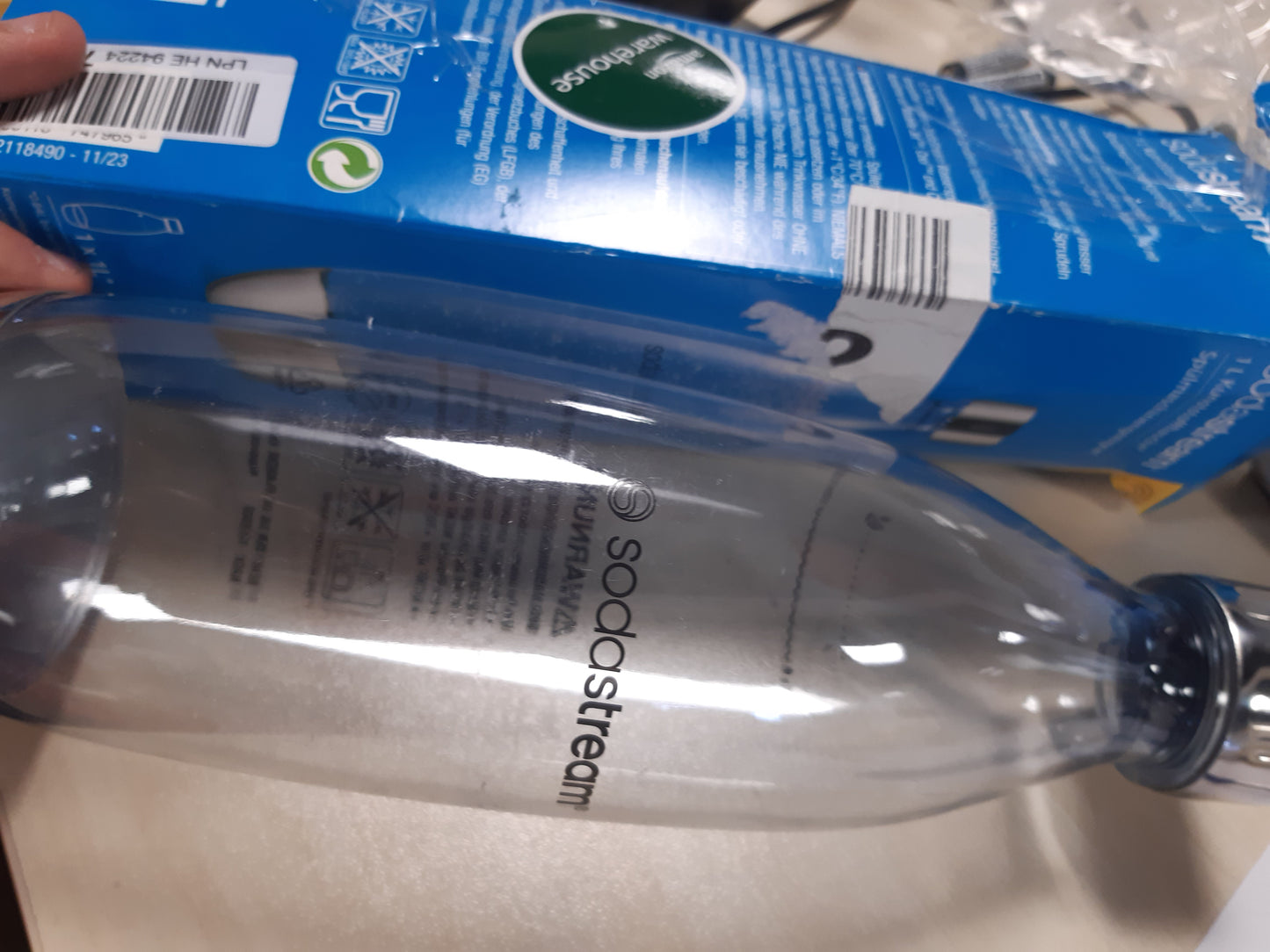 215489 - SODASTREAM Shishe plastike 1L me elementë çeliku inox, pako me 1 copë