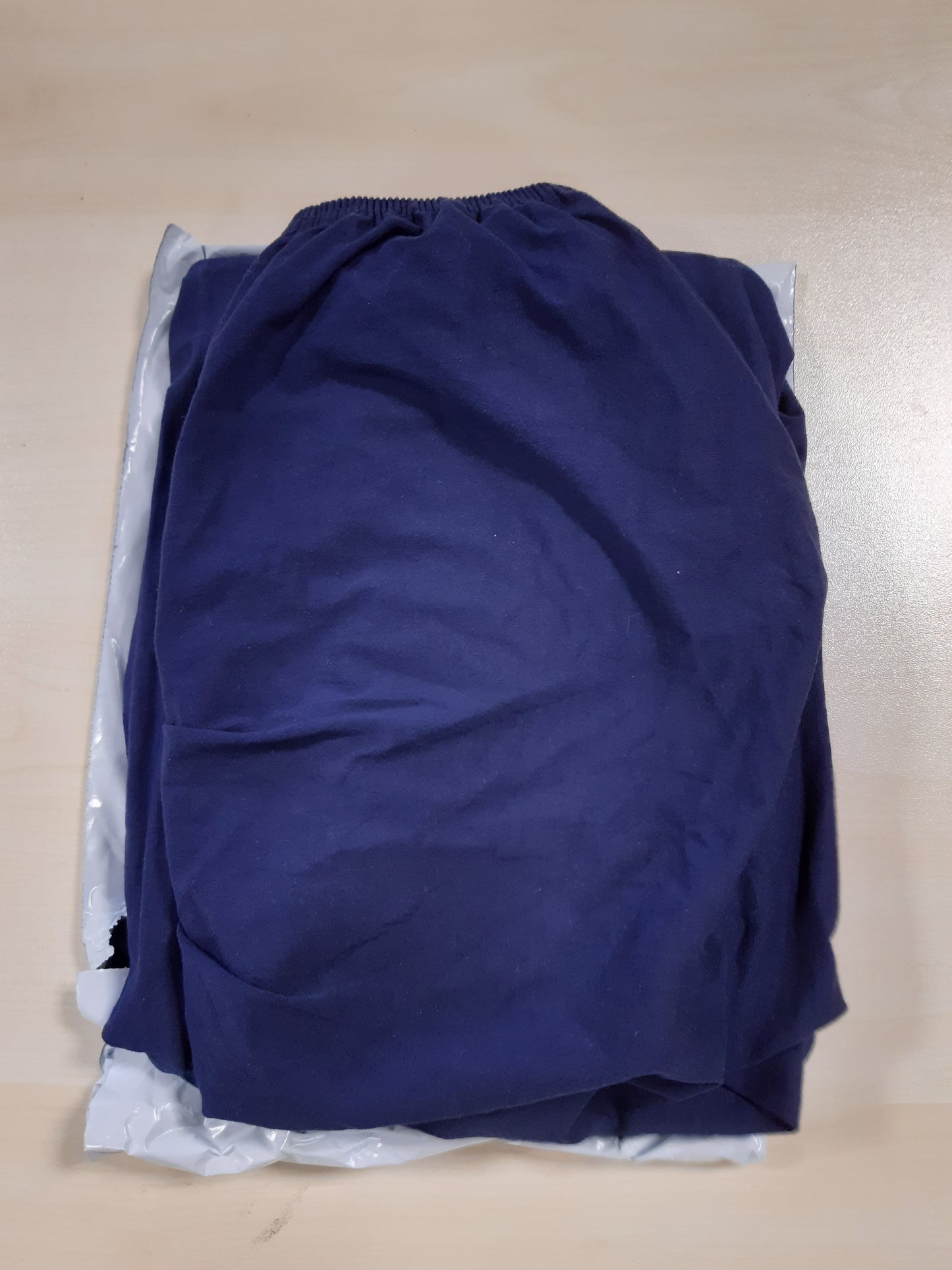 131297 - NPLUSEINS Pako prej 2 Mbulesave Jastëkësh Shëndetësorë, 40x60-80cm, Elastikë, Ngjyrë Çokollate, Modeli 1450.2049