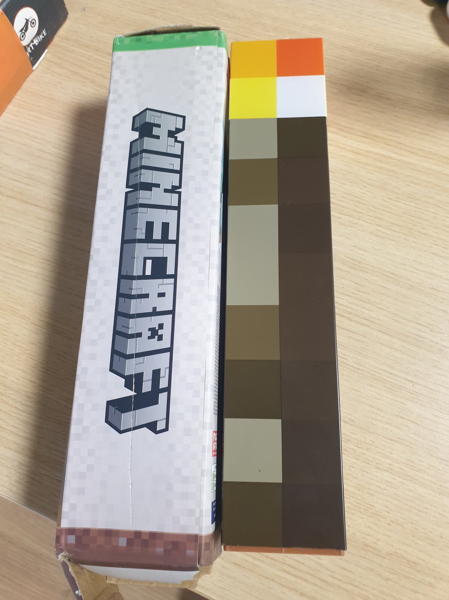 222299 - MINECRAFT Dritë pishtari, me licencë zyrtare, 2 mënyra drite, 2 përdorime, funksionon me bateri, dhuratë për lojtarët