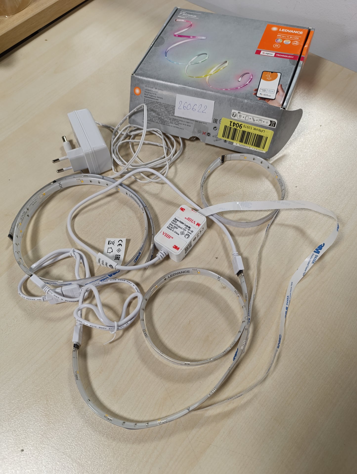 260622 - LEDVANCE Shirit ndriçues LED më i zgjuar për ambiente të brendshme, shirit LED i zgjerueshëm me ZigBee, 1.8 m, e bardhë e ngrohtë (2000K-6500K), ndryshim ngjyre RGB (16 milion ngjyra), i pajtueshëm me Alexa, SMART+ FLEX