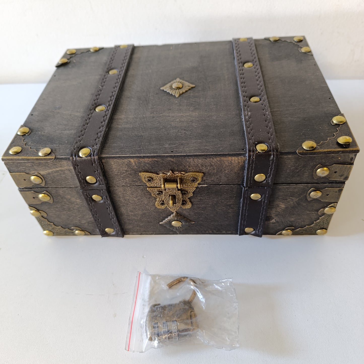 224556 - TOSAVGA Arkë Thesari Vintage prej Druri për Fëmijë 24x16x10 cm për Ruajtje