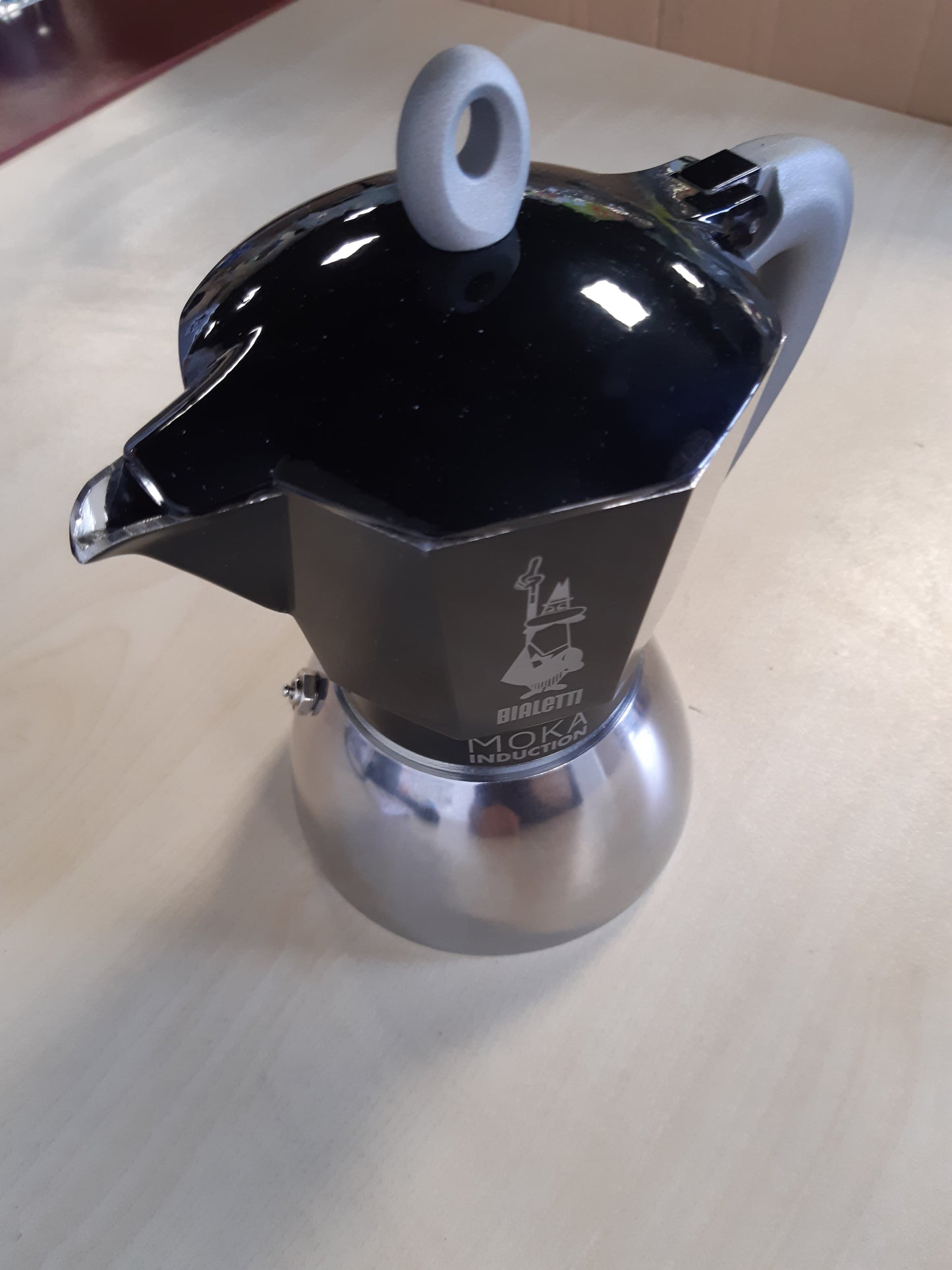 213417 - BIALETTI Tenxhere Moka me Induksion, 6 Filxhanë kafeje Espresso (280 ml), e zezë