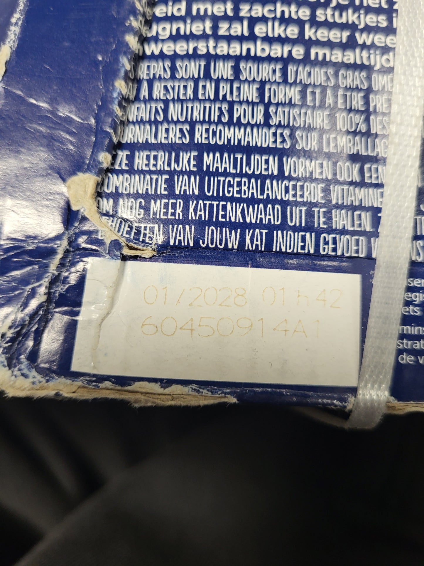 251559 - FELIX Copa të buta në pelte, mace e rritur, recetë 100% e plotë dhe e ekuilibruar, përzgjedhje me salmon, pulë, rosë dhe merluc, Qese freskie, Kuti me 44 x 85g