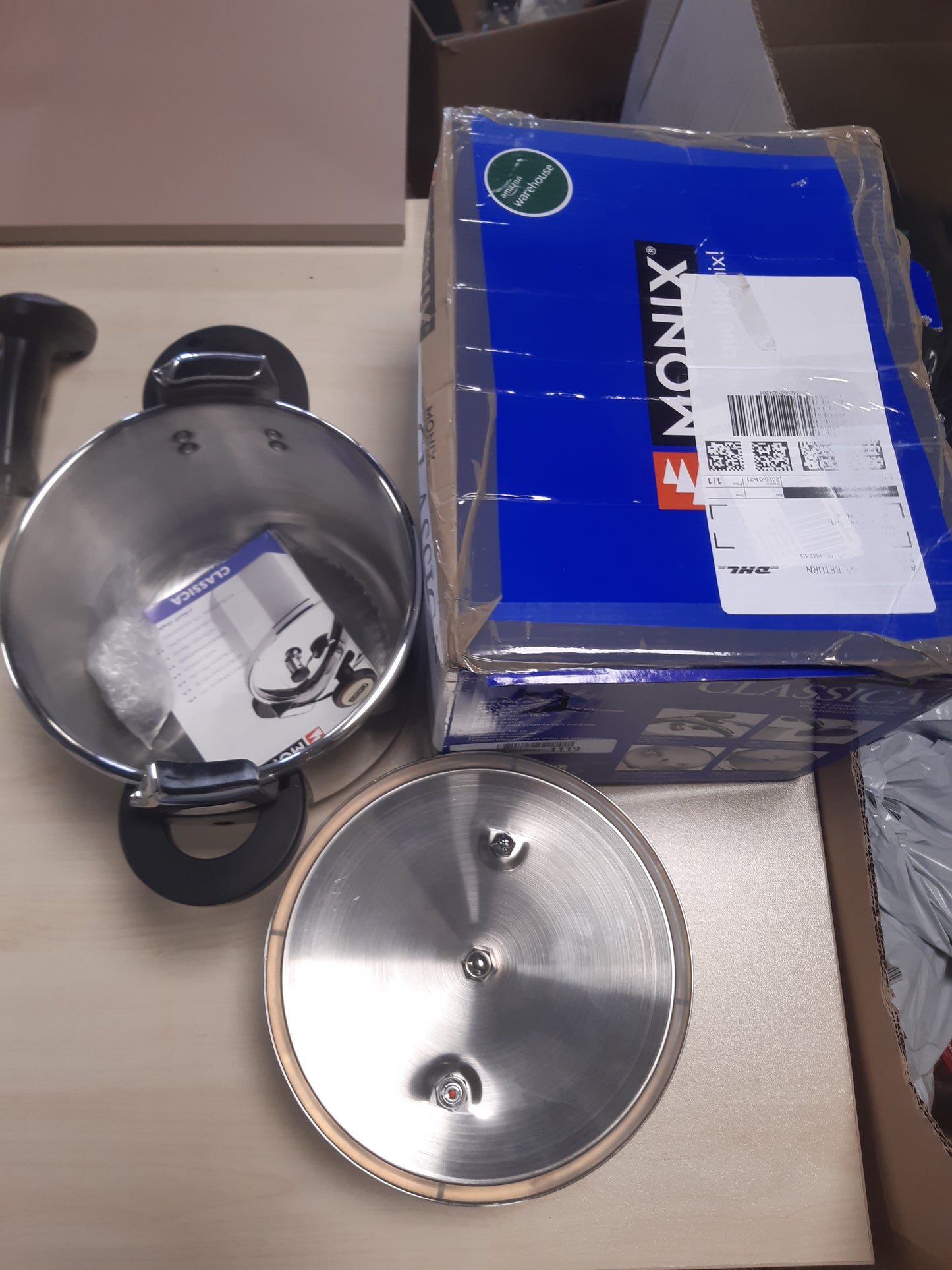 195120 - MONIX - Tenxhere me Presion CLASSICA prej Çeliku Inox, Kapaciteti 6 Litra, Diametri 22 cm, ngjyra Gri