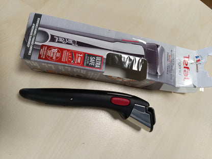 222971 - TEFAL Dorezë e lëvizshme Ingenio Premium e zezë, e palosshme, e lëvizshme, kyç sigurie me 3 pika, garanci 10-vjeçare, Expertise L9863202, 4.5 x 0.03 x 17.5 cm
