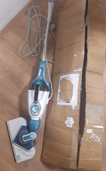 116274 - BLACK+DECKER Fshesë me Avull 2-në-1 dhe Dorezë Pastrimi Duarsh SteaMitt, me 11 Aksesorë, Modeli BHSM166DSM-QS