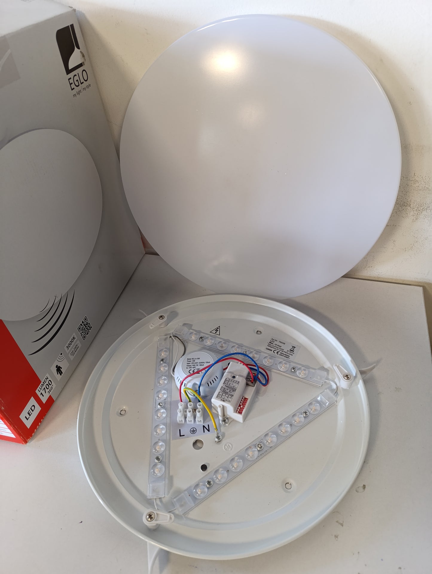222518 - EGLO Dritë tavani e brendshme Frania-M Ø 33 cm, LED me detektor lëvizjeje, çelik dhe plastikë të bardhë