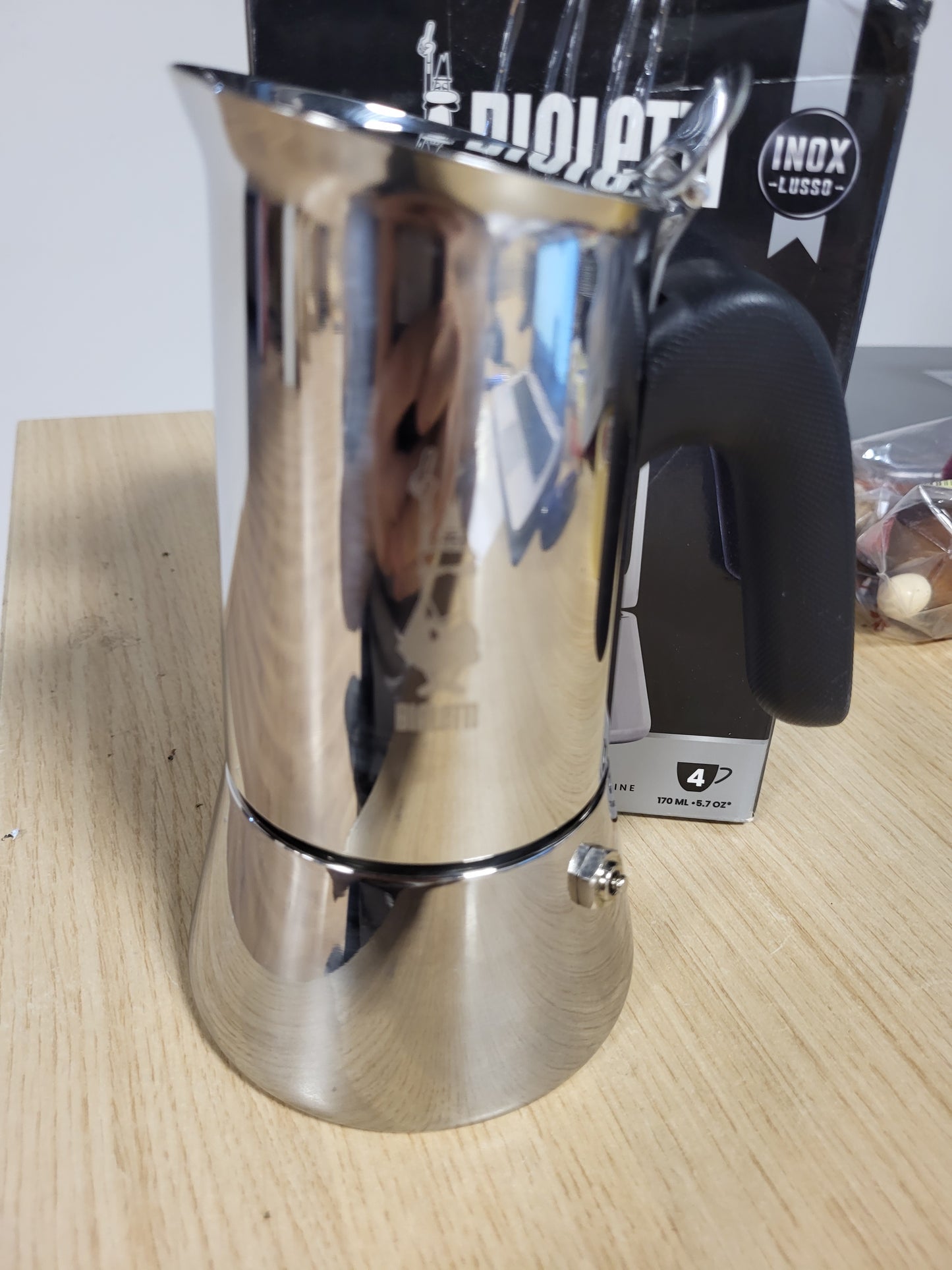 221542 - BIALETTI Venus - Makinë kafeje me induksion, çelik inox, 4 filxhanë kafeje (170 ml), argjendi