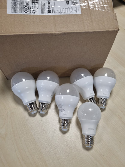 214944 - AMAZON BASICS Llambë LED E27 A60, 14W, e bardhë e ngrohtë, me errësim - Pako me 6 copë