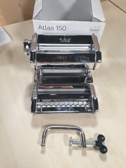 217161 - MARCATO Makinë për Makarona Atlas 150 | Përgatitëse Makaronash | Makarona të Freskëta | Lazanja | Fettuccine | Tagliolini | Çelik i Kromuar | I pajtueshëm me 11 Formate Ekstra