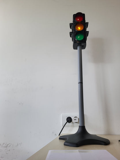 266689 - JAMARA Automjet Semafor i Madh