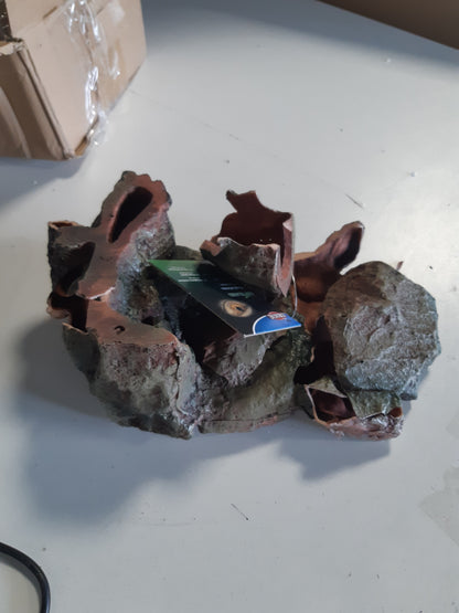 246657 - TRIXIE 8847 Pllajë shkëmbore me trung peme, 25 cm