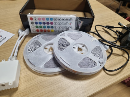 206223 - HOVVIDA Shirit Dritash LED 30M, 30 LED/Metër, 900 LED, 2x15M, 24V, me Aplikacion dhe Telekomandë, Modalitet Muzike dhe Kohëmatësi, Përshtatshëm për Ambientet si Dhomë Gjumi, Dhomë Ndenjeje, Kuzhinë, Organizime Festash