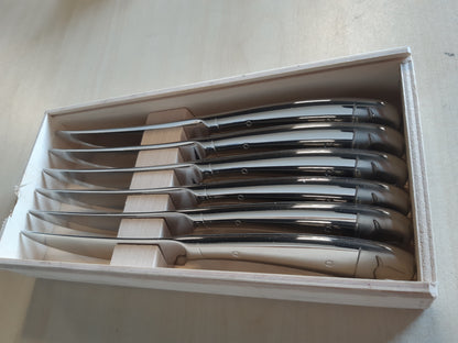 213350 - WMF Set thikash për biftek, 6 pjesë, çelik inox i lëmuar, i sigurt për lavastovilje, në kuti druri