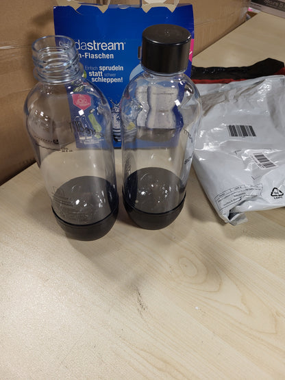 215456 - SODASTREAM Shishe zëvendësuese 1L për pajisjet e zakonshme të ujit të gazuar, 2 shishe PET 1L, të zeza