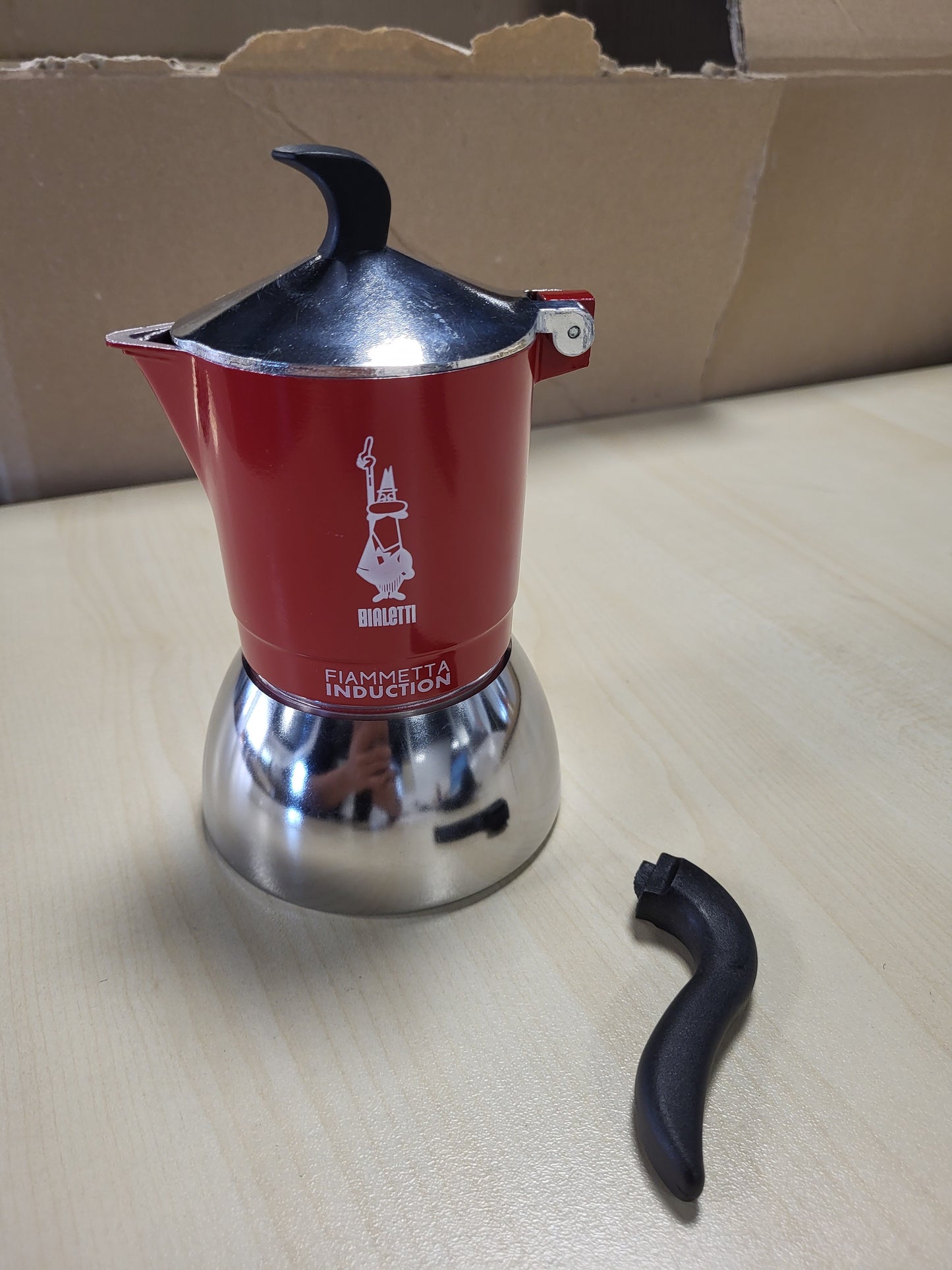 255710 - BIALETTI 0007144 Makinë kafeje, e kuqe, 4 filxhanë
