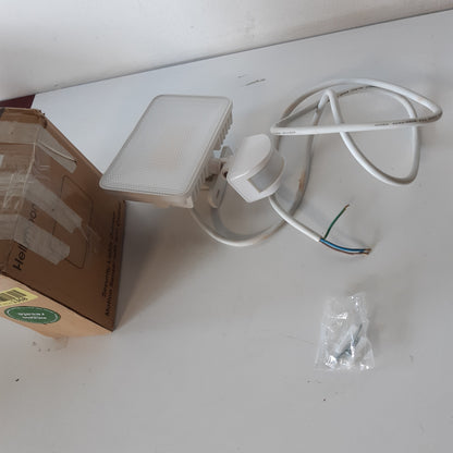 222527 - HELLYMOON Dritë LED 50W me Sensor Lëvizjeje, 5000LM, Kontroll APP, Dritë e Bardhë e Ftohtë 6500K, IP65 e Papërshkueshme nga Uji