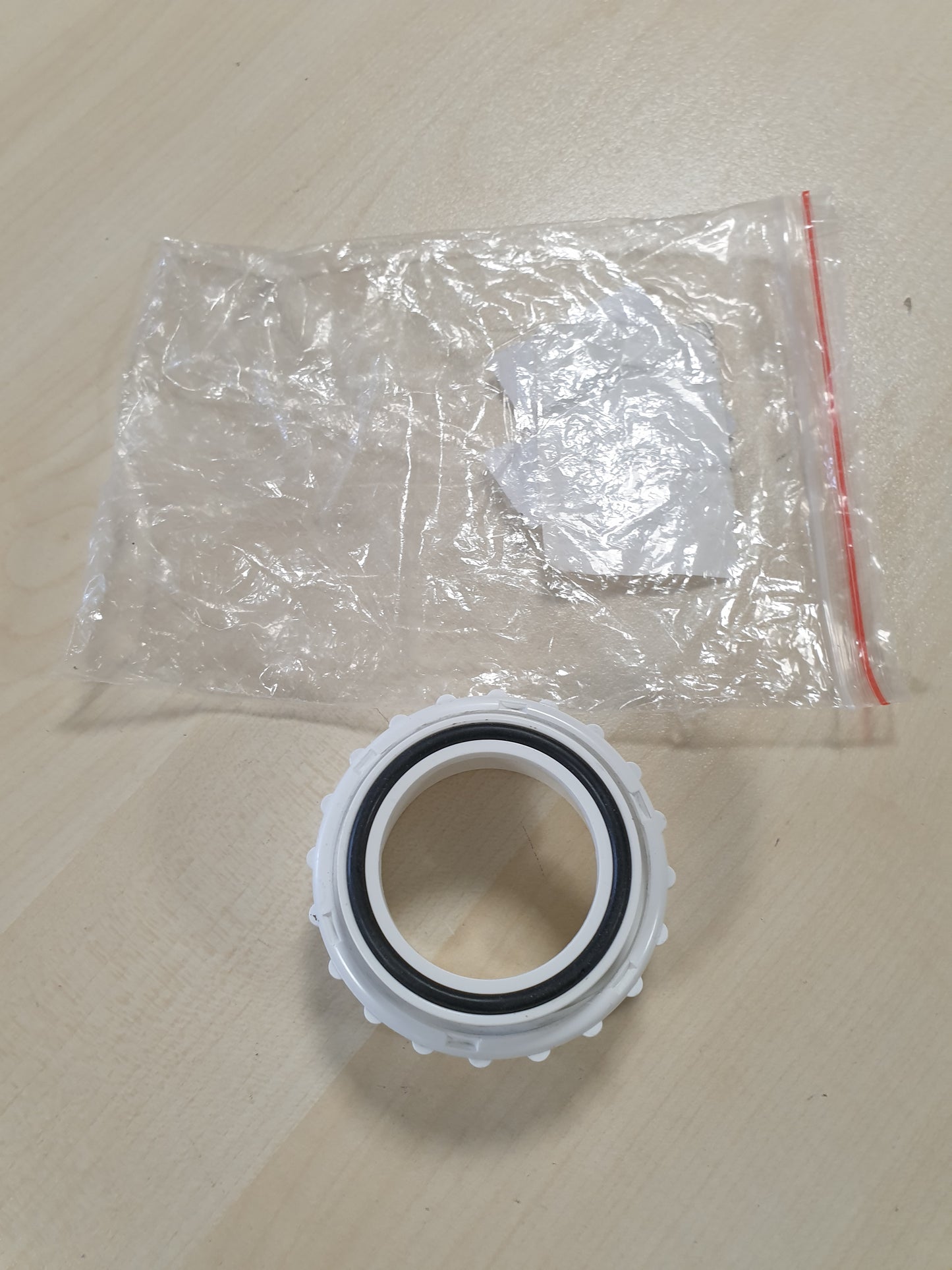 164065 - AQUADE, Dado Montimi 50 mm, Lidhës Plastik për Sistemin e Ngrohjes me Hidrocentral