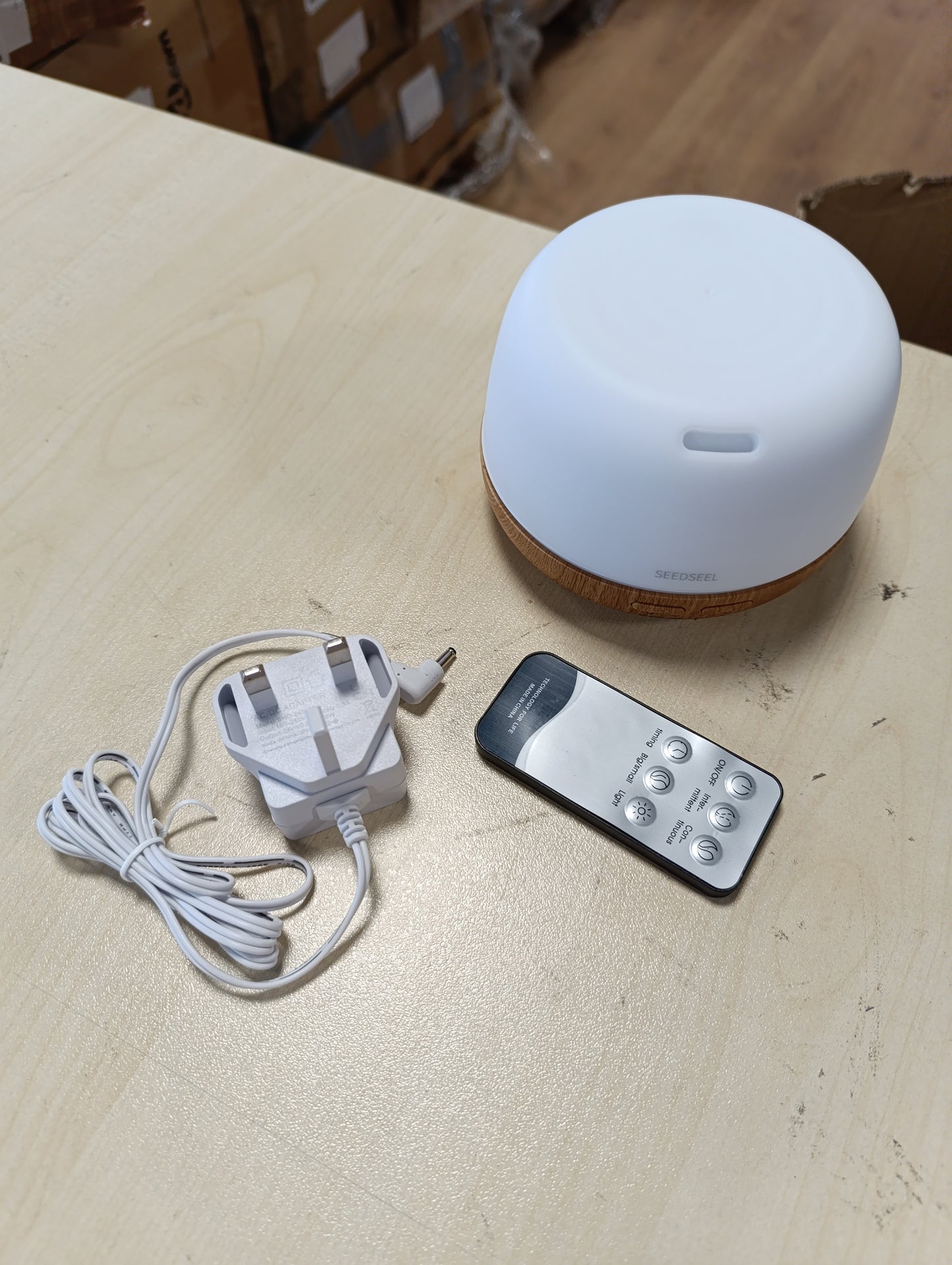 224625 - SEEDSEEL Difuzues Aromaterapi 300ml me Telekomandë, Dritë LED me 7 Ngjyra, Mjegull e Ftohtë Ultrasonike, Fikje Automatike