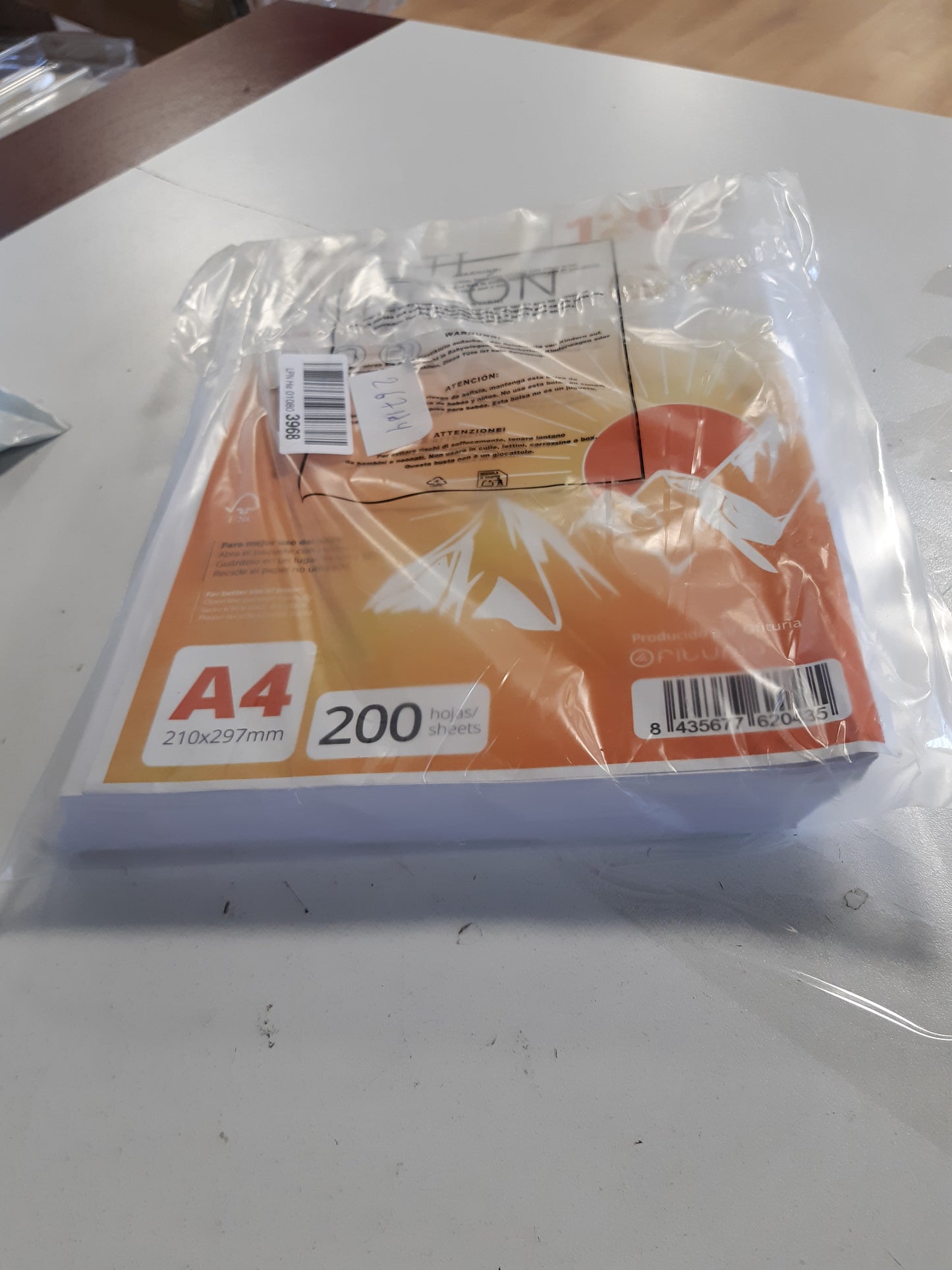 267184 - OFITURIA LETËR FOTOKOPJIMI, DIN A4, 120 g/m², 200 FLETË, LETËR SHUMËPËRDORIMËSHE PËR PRINTERË LAZER DHE ME BOJË, FOTOKOPJUES, FURNIZIME ZYRE, FURNIZIME SHKOLLORE, PAKO ME 200 FLETË
