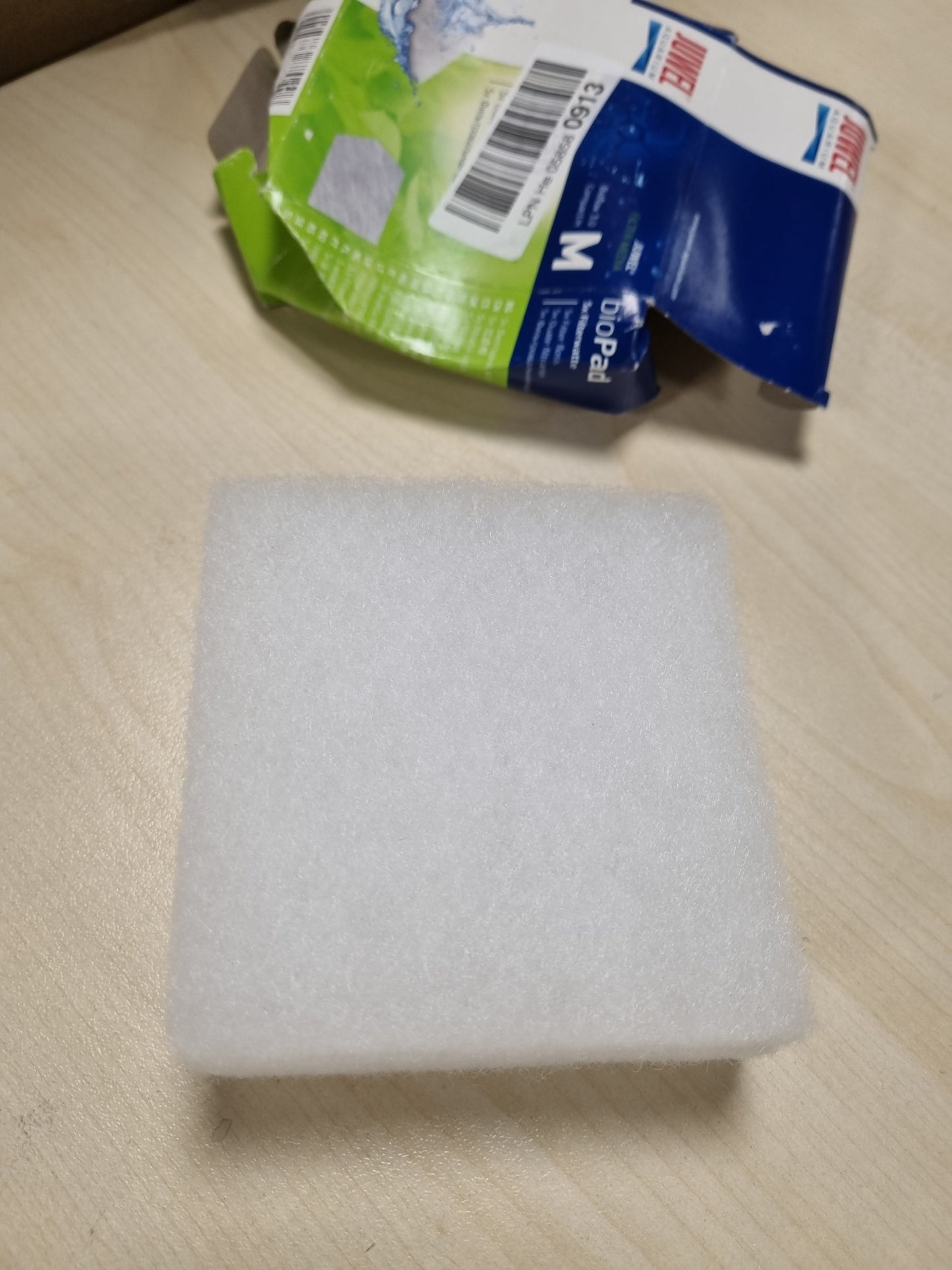 216740 - JUWEL Akuariumi BioPad M Kompakt Filterwatte