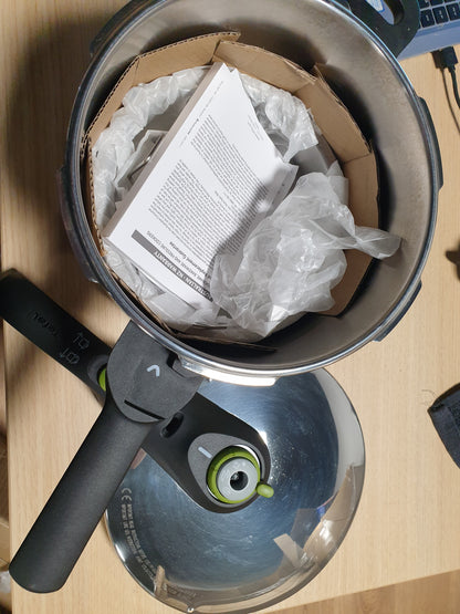 208208 - TEFAL Secure 5 Neo - Tenxhere me Presion 6L, me Shportë, Kursim Energjie 50%, 2 Programe Gatimi, Sistem Sigurie 5-Pikësh, e Përshtatshme për të Gjitha Sobat, e Pastrueshme në Lavastovilje