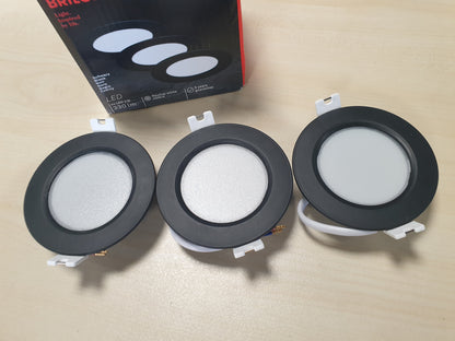 218883 - BRILONER - Set me 3 ndriçues LED të sheshtë 230V, dritë e bardhë neutrale, 3W 330lm secila, 9 x 2.8 cm, i zi
