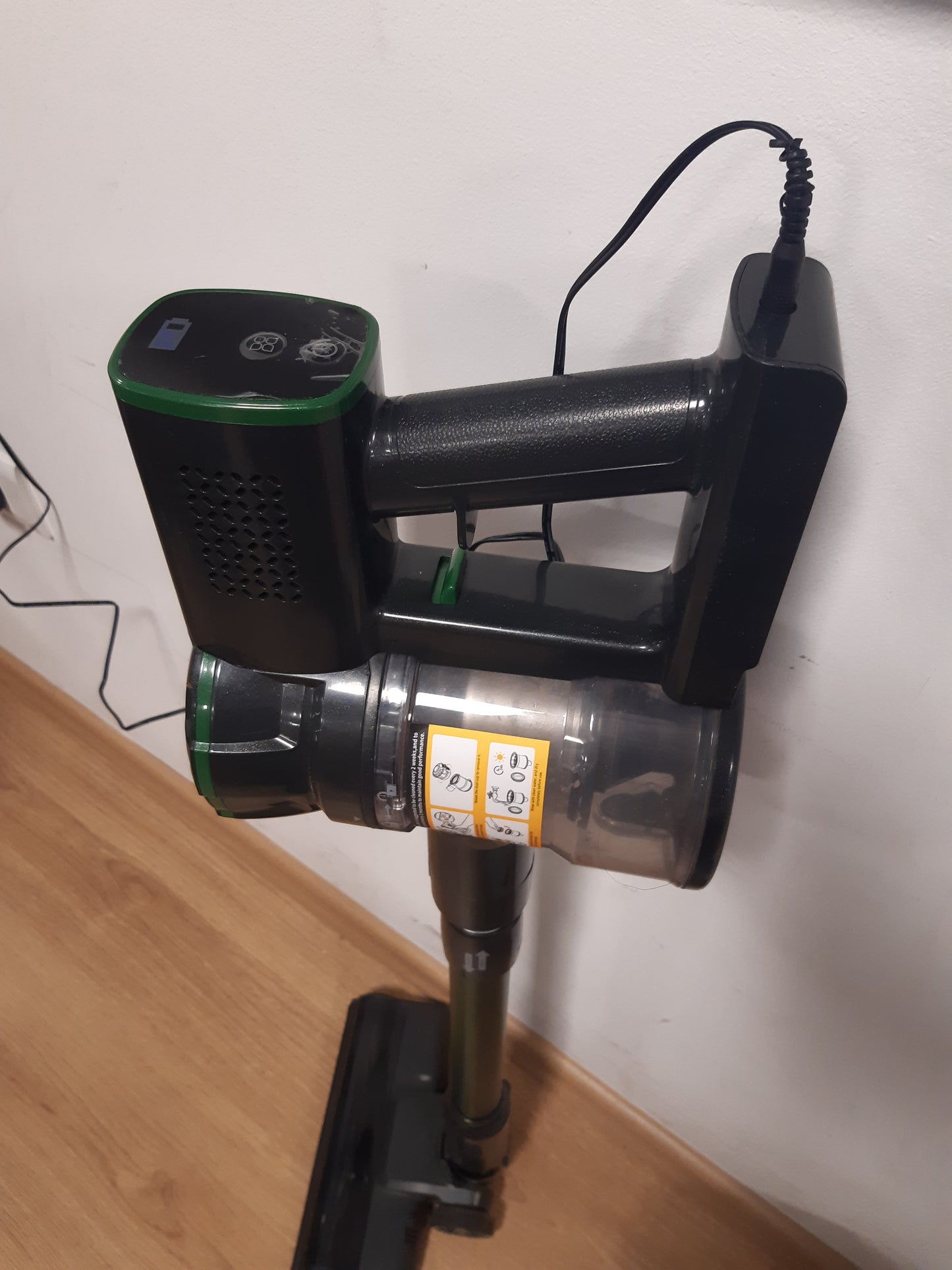 157040 - VEXILAR V9Pro - Fshesë pa Tel e Fuqishme 6-në-1, 50KPa, Motor pa Furça, LED, Kundër Ngatërresës, Filtër HEPA, Kupë 60 Minuta