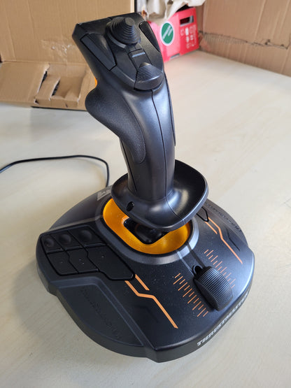 266290 - THRUSTMASTER T16000M FCS - Sistem Kontrolli Fluturimi Ambidextrous me Teknologjinë HEART HallEffect AccuRate për PC