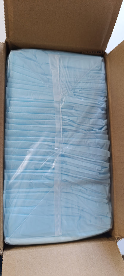 225041 - AMAZON BASICS Paketa me 30 jastëkë stërvitjeje për shtëpi qensh, 56 x 56 cm, Blu/E bardhë, Jastëkë urinimi me 5 shtresa, të papërshkueshëm nga uji, të parfumuar