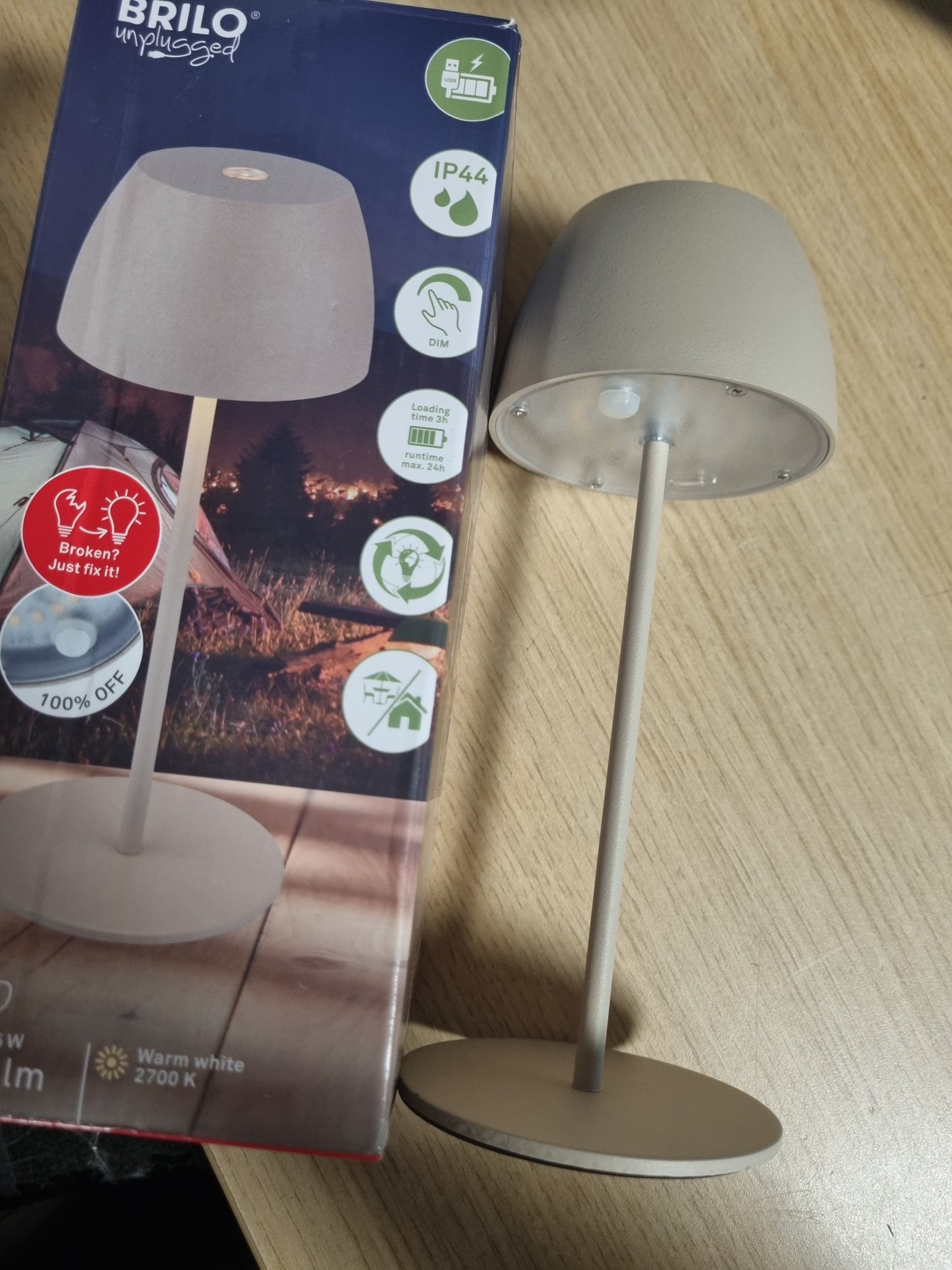 205733 - BRILONER - Llambë Tavoline LED Mini pa Tel, IP44, me Kontroll Prekje dhe Errësim pa Shkallë, me Bateri dhe LED të Zëvendësueshëm, për Komodinë ose si Dekorativ, Rikarikim me USB-C, e Jashtme, Dimensione 8x20cm, Ngjyre Bezhë