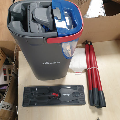 167397 - VILEDA H2PrO Set Fshesësh Dyshemeje me Kovë, Ndajtës 100% Uji i Pastër dhe i Ndotur, Sistem Pastrimi Higjienik me Mikrofibër, Funksionim me Një Dorë, Ngjyra Gri