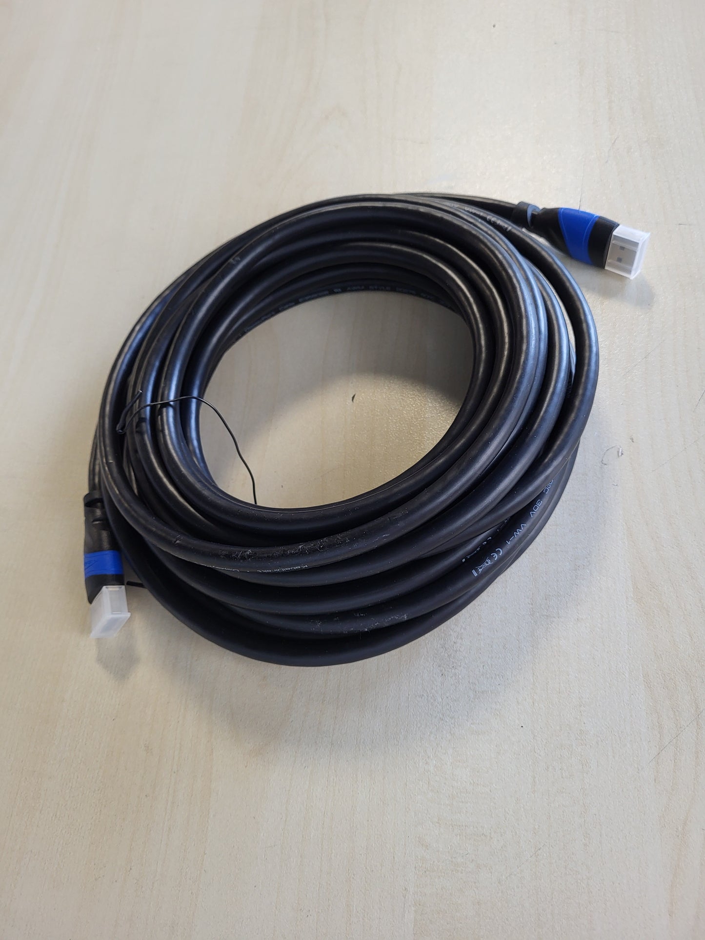 266902 - KABELDIREKT Kabllo 4K DisplayPort, 7.5 m, 4K@60Hz, 144Hz, Dolby Audio, e zezë