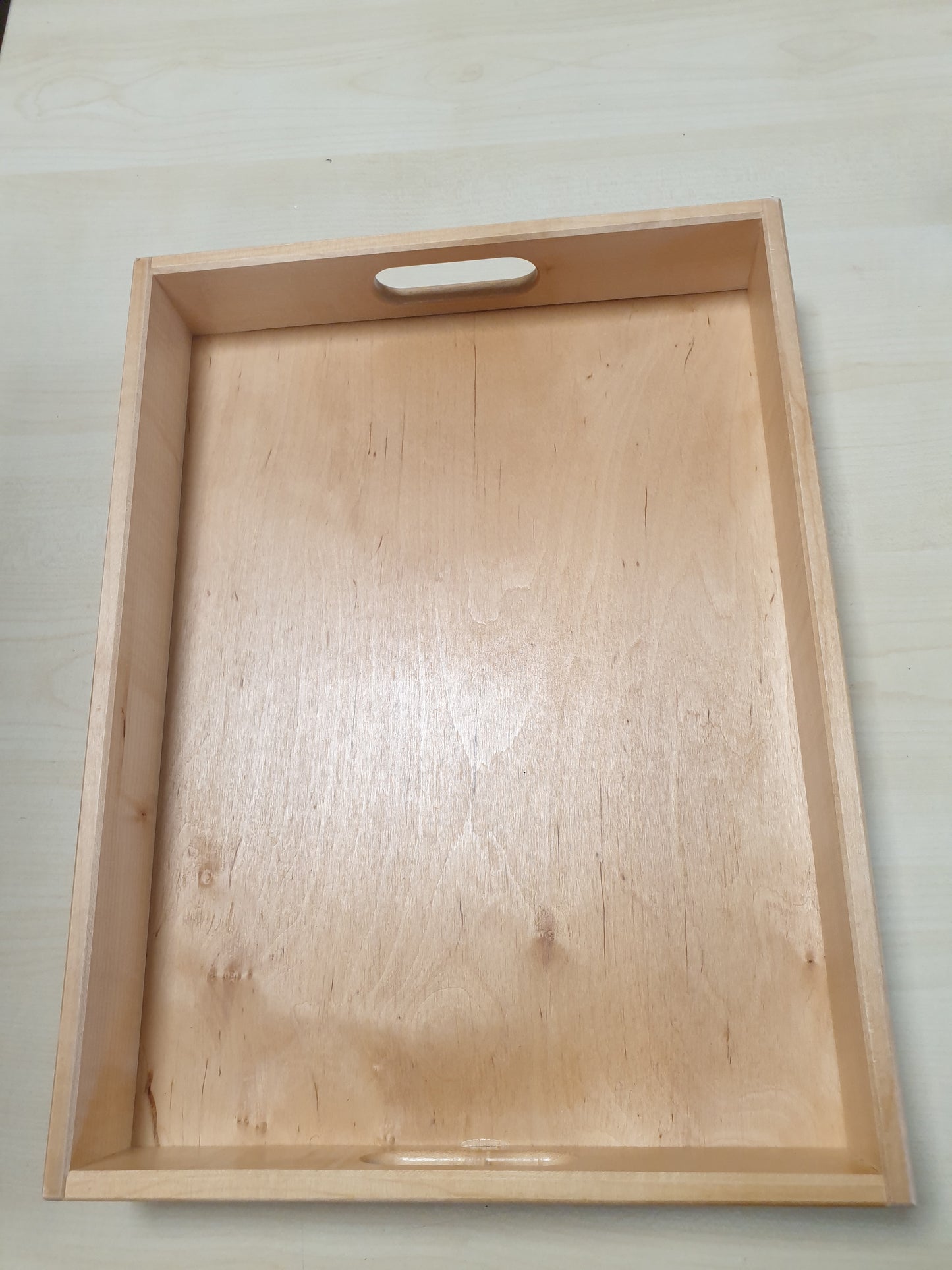 223803 - ZELLER 13307 Kuti shumëfunksionale, ahu i llakuar, 40x30x7 cm, e grumbullueshme, me dorezë mbajtëse