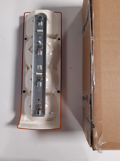 163353 - HELLA 2SD 004 460-001 Llampa e Pasme, 12V, Instalim i Brendshëm/Buluar, Ngjyra e Dritës e Kuqe/e Verdhë, Terminali i Tehut të Spinës, Anë e Djathtë/Majtë, Sasi 1